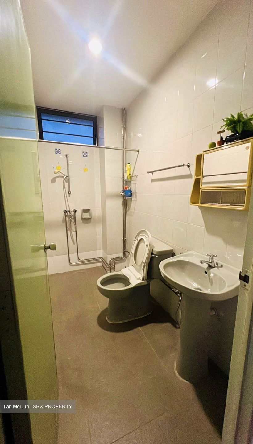 Poh Huat Road (D19),  #592445321